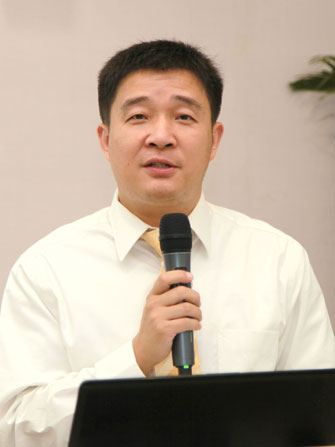 吴剑林副主任主持会议