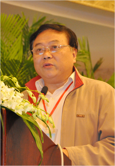 首届《吴元炜暖通空调奖》获得者：寿炜炜